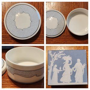 Wedgewood Bone China Trinket/ Jewelry Box, Gift/ Ring Box, Vintage Blue & White